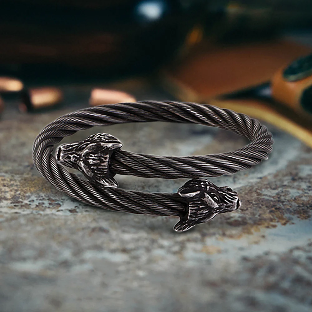 5473-wolf-head-stainless-steel-open-bracelet-4.webp Wolf Head Stainless steel Open Bracelet