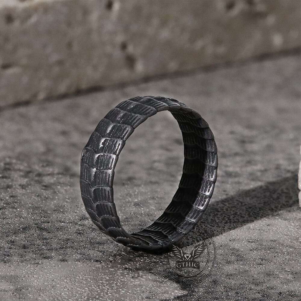 5511-dragon-spine-stainless-steel-ring-4.jpg Dragon Spine Stainless Steel Ring