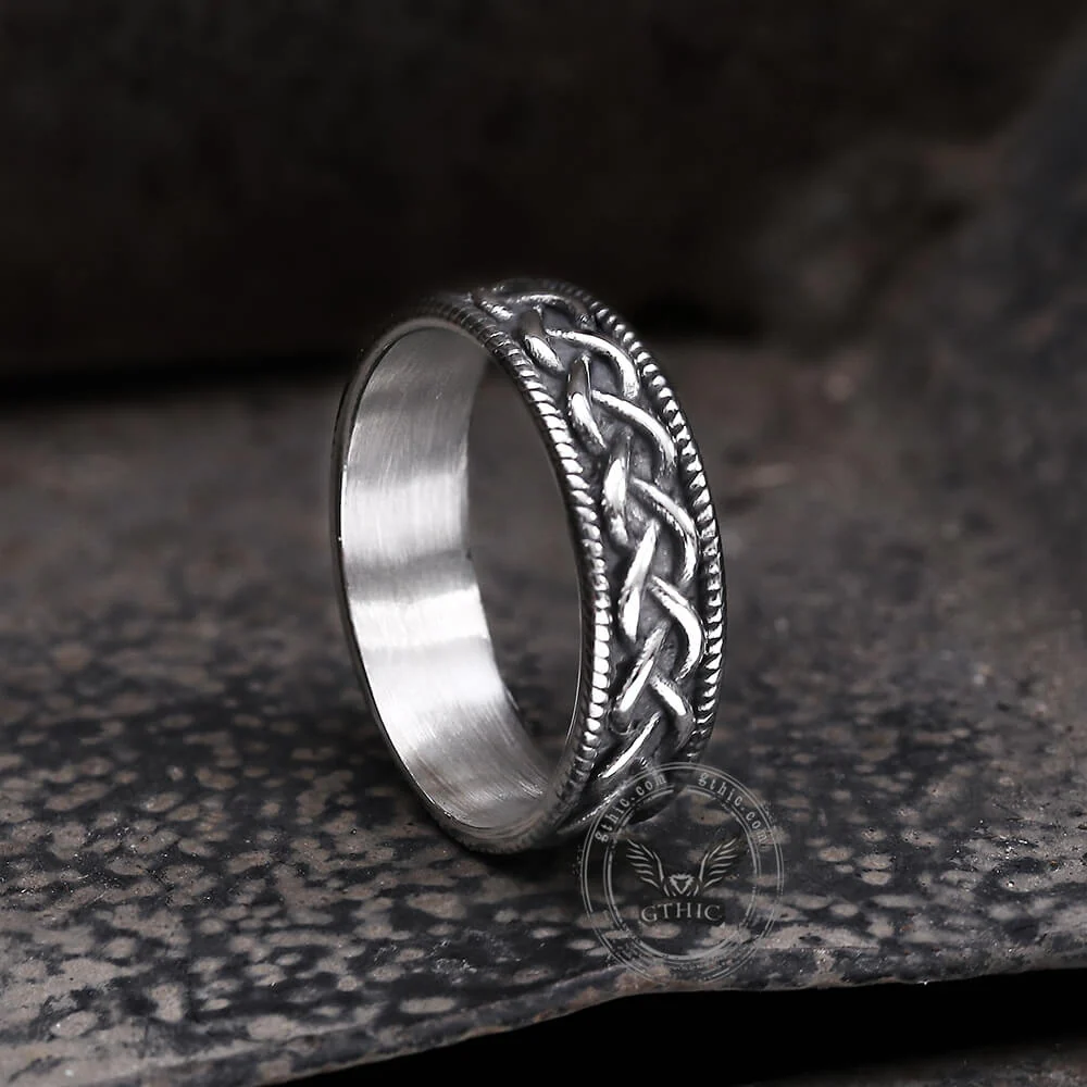 5653-vintage-simple-pattern-stainless-steel-band-ring-5.webp Vintage Simple Pattern Stainless Steel Band Ring