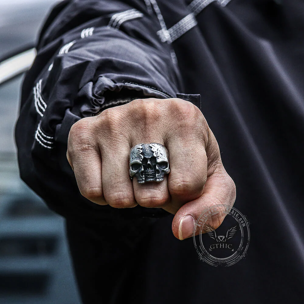 5687-two-face-stainless-steel-skull-ring-2.webp Two-Face Stainless Steel Skull Ring