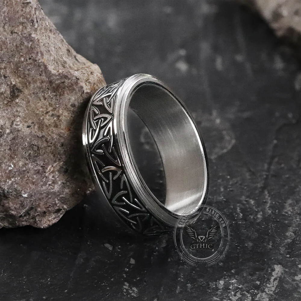 5705-celtic-triangle-knot-stainless-steel-viking-spinner-ring-6.webp Celtic Triangle Knot Stainless Steel Viking Spinner Ring