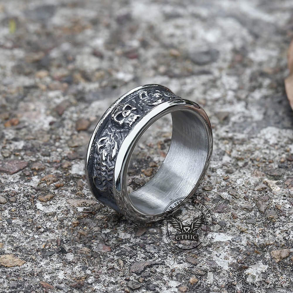 6050-gothic-skull-with-scorpion-stainless-steel-ring-8.jpg Gothic Skull With Scorpion Stainless Steel Ring