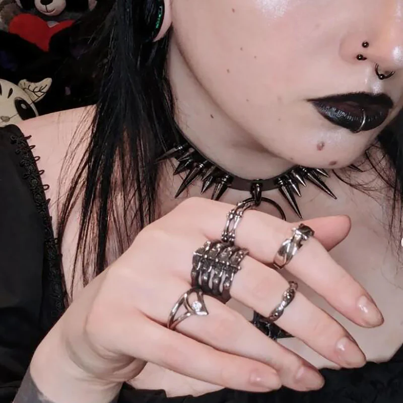 Gothic Bone Stainless Steel Skull Ring