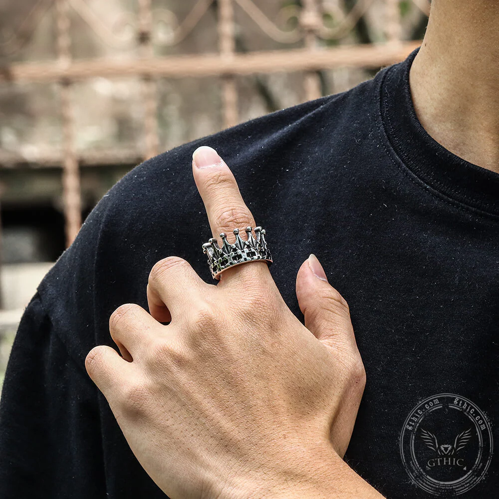 6146-gothic-crown-stainless-steel-punk-ring-3.webp Gothic Crown Stainless Steel Punk Ring