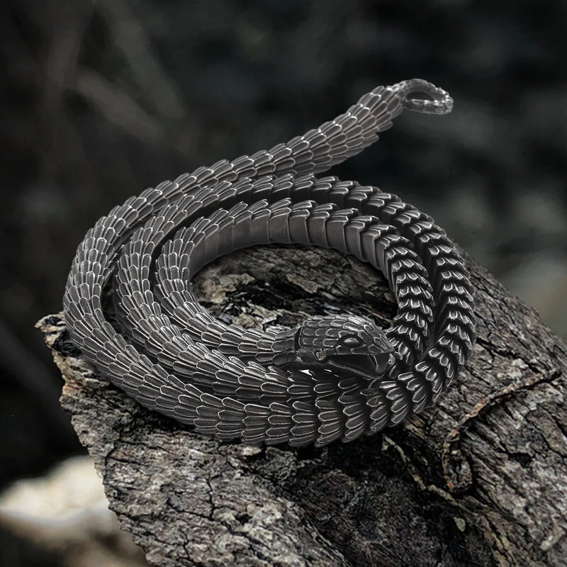 6651-snake-scale-stainless-steel-necklace-1.webp Snake Scale Stainless Steel Necklace