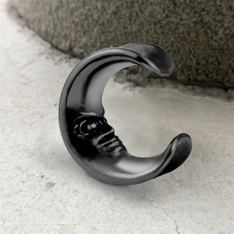 Moon Saddle Human Face Ear Gauge