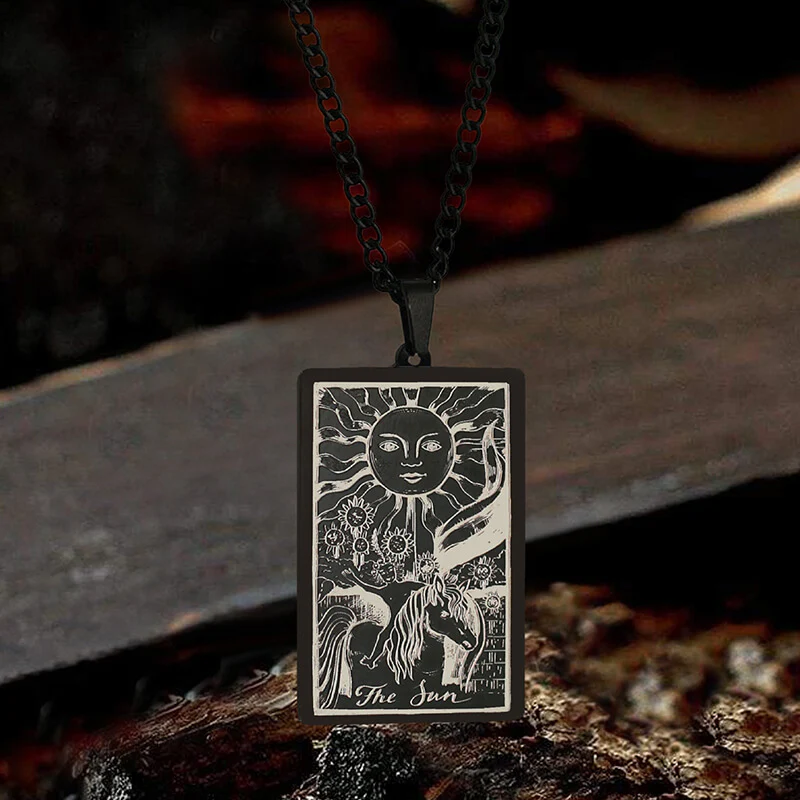 6991-the-sun-major-arcana-tarot-stainless-steel-necklace-3.webp The Sun Major Arcana Tarot Stainless Steel Necklace