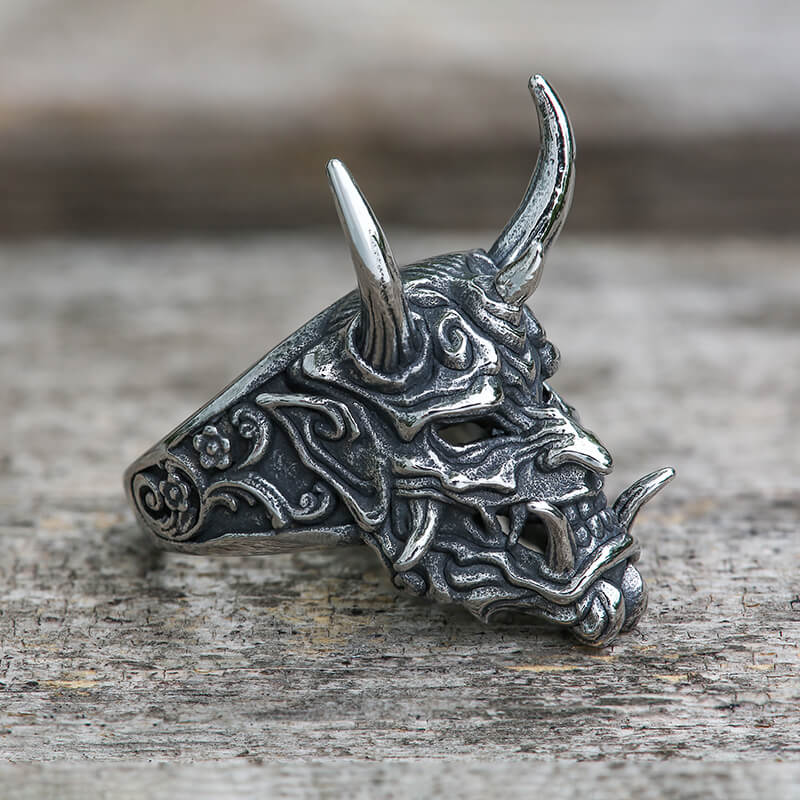 7499-vintage-oni-mask-stainless-steel-ring-5.jpg Vintage Oni Mask Stainless Steel Ring