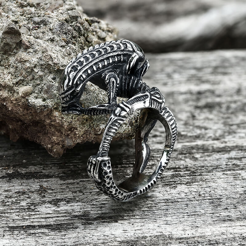 7693-punk-alien-stainless-steel-predator-ring-8.jpg Punk Alien Stainless Steel Predator Ring