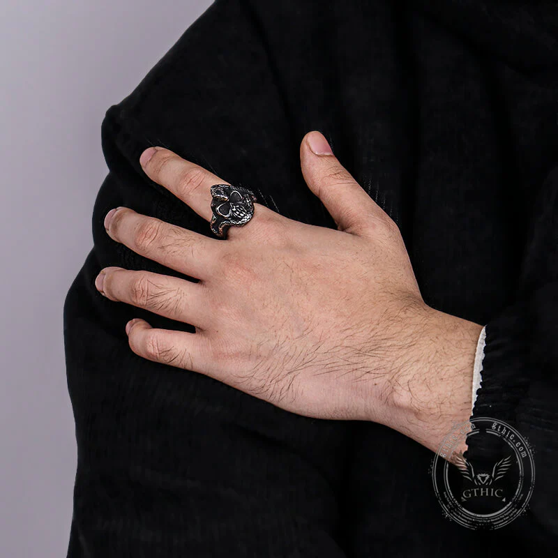 8720-coiled-snake-skull-stainless-steel-ring-3.webp Coiled Snake Skull Stainless Steel Ring