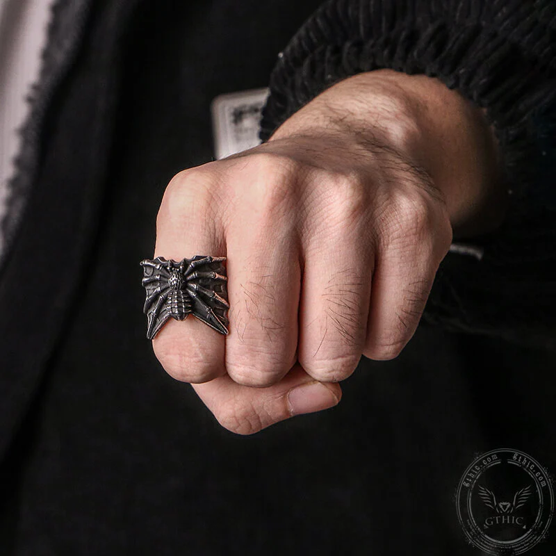 8728-spider-stainless-steel-animal-ring-3.webp Spider Stainless Steel Animal Ring