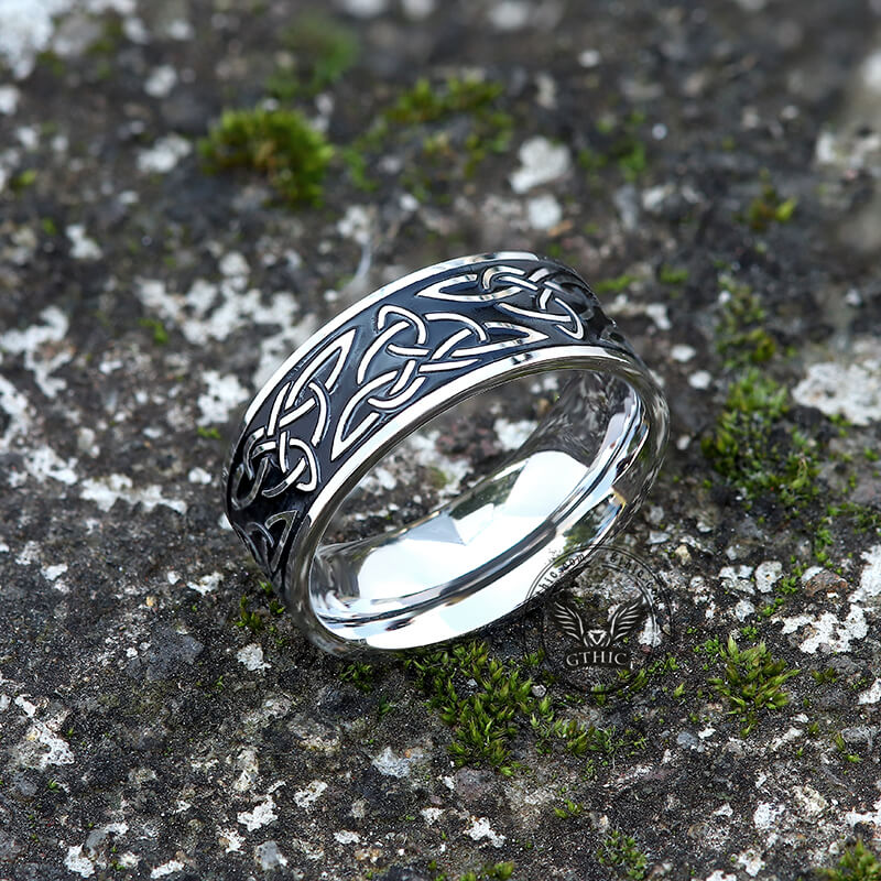 8840-celtic-triquetra-knot-stainless-steel-viking-ring-8.jpg Celtic Triquetra Knot Stainless Steel Viking Ring