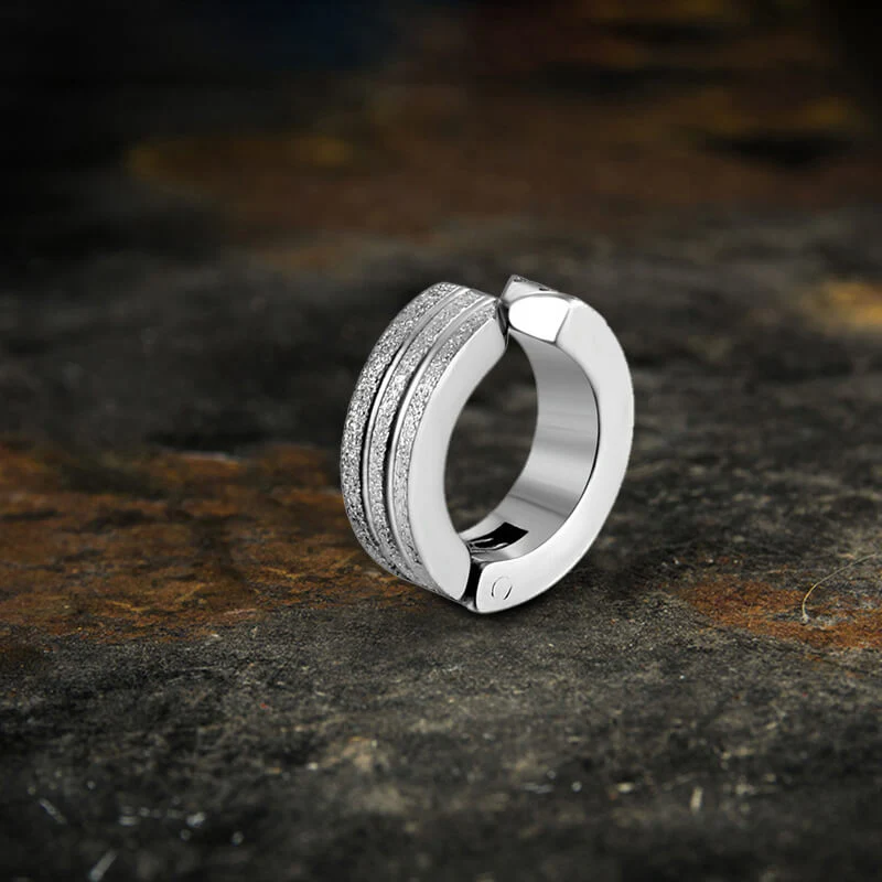 9339-frosted-geometric-stainless-steel-hoop-ear-cuffs-4.webp Frosted Geometric Stainless Steel Hoop Ear Cuffs
