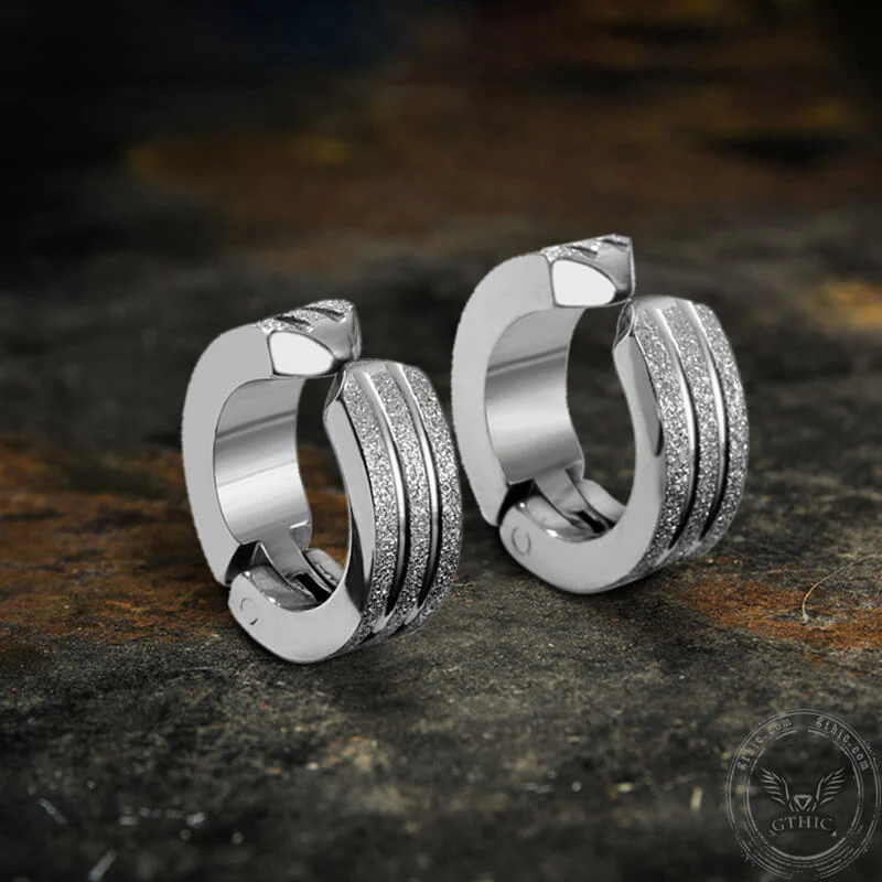 9339-frosted-geometric-stainless-steel-hoop-ear-cuffs-7.webp Frosted Geometric Stainless Steel Hoop Ear Cuffs