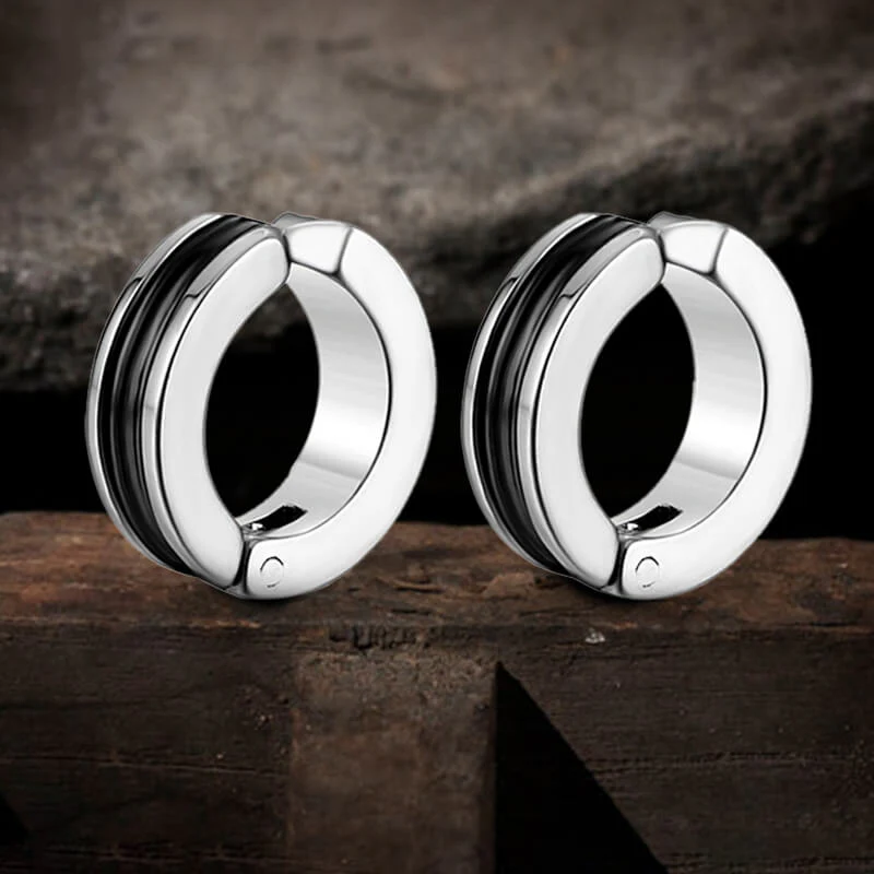 9352-black-a-pair-black-a-pair-variation-1.webp Minimalist Geometric Stainless Steel Ear Cuffs